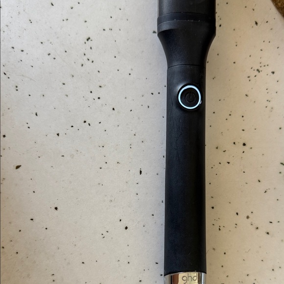 GHD Black Curling Wand - Picture 3 of 6